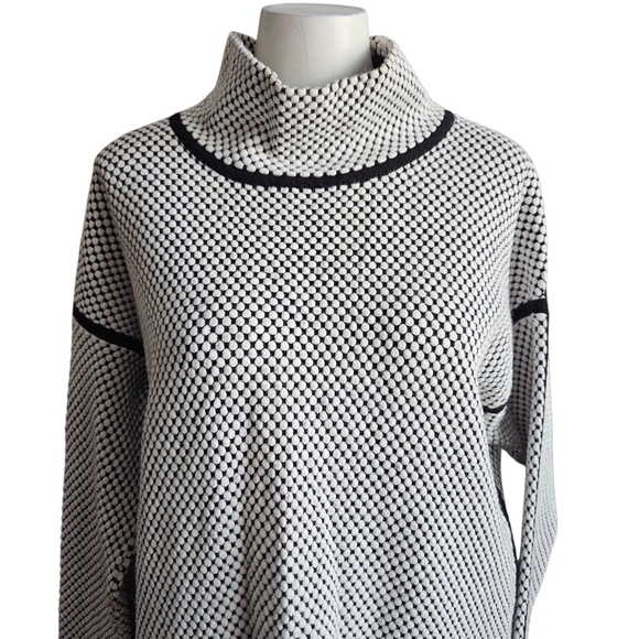 Joseph Ribkoff Jacquard Funnel Neck Top Black White Large - Picture 3 of 12